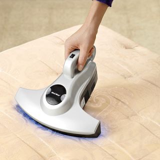 Mini Max UV Upholstery Cleaner  Bed Bug / Dirt Vacuum