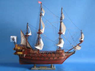 Spanish Galleon 30 Wooden Tall SHIP Model Boat New
