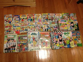 Archie Comics   Betty and Veronica Comic Collection  155 COMICS SEE 