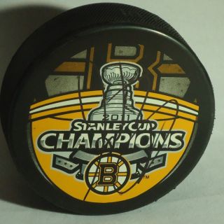 Patrice Bergeron Signed Boston Bruins Cup Puck COA 2A