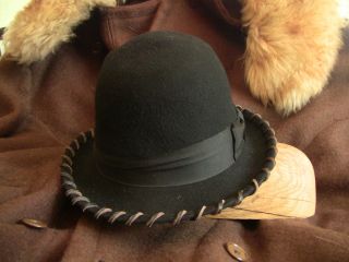    McCoys Black Derby Hat 7 1 8 SASS Western Film Cowboy Tom Berenger