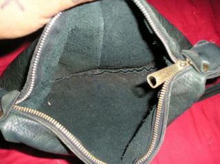Vintage 70s Dark GREEN LEATHER WOOD RINGS Shoulder Bag Purse