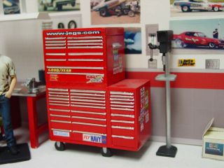 SMBC 1 24 1 25 Scale Resin Garage Diorama 3 PC Tool Box