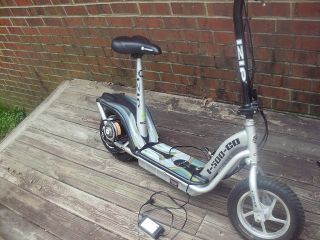 Izip I 500 CD Electric Scooter w Charger
