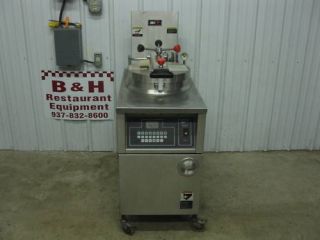 BK Industries Pressure Chicken Fryer w Filter System BKI LPF FC 208 V 