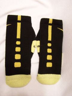 Custom Nike Elite Basketball Socks Black with Yellow Stripe Size 