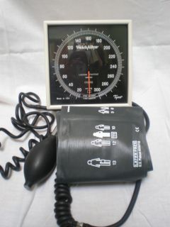 Welch Allyn Blood Pressure Monitor Arm Cuff