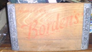 Vintage Bordens NY Wood Dairy Crate