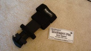 Steelfingers Plus Bowling Wrist Support Never Used