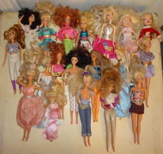  Barbie Bratz Dolls Lot Used