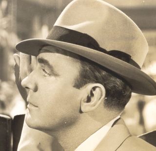 Georges Brent Merle Oberon Warner Bros Photo 1940