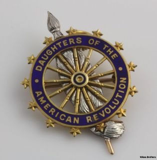 Vintage DAR Daughters of the American Revolution Pin   14k Solid Gold 