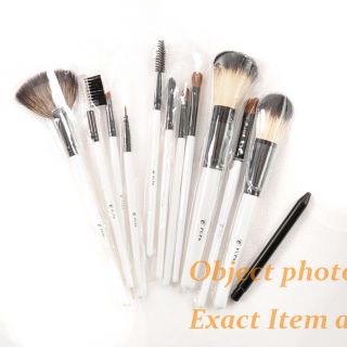 The set includes an assortment of 12 brushes for applying make up to 