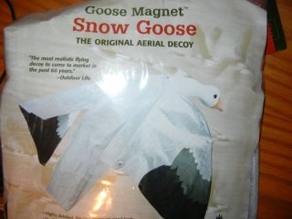 Edge by Expedite Snow GOOSE Magnet Flying Landing Decoy New