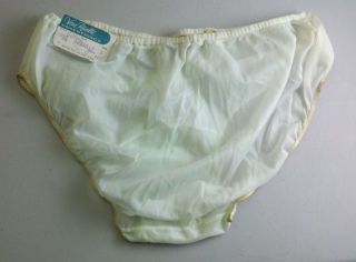 VTG 50s 60s Van Raalte ULTRA Sheer Nylon AQUA Bikini Panties (cw34 