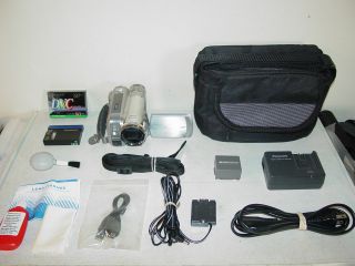   Palmcorder Multicam PV GS300 3CCD Mini DV SD Camcorder 3.1MP 10x Zoom