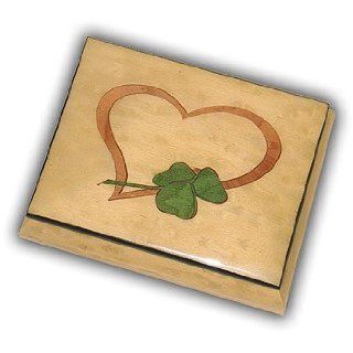 Light Wooden Music Box with Heart and Clover Irish Theme (America the 