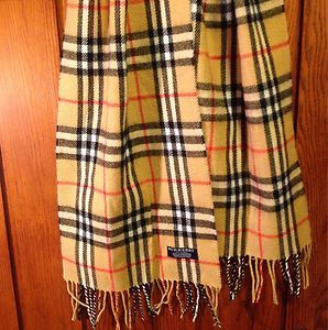 Authentic Burberry Scarf 100 Cashmere NWOT