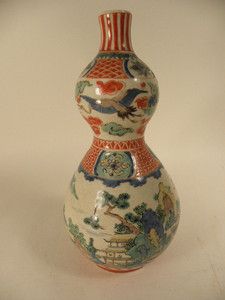 Japanese Porcelain Kakiemon Style Double Gourd Bottle