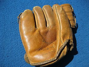 Casey Wise Vintage Denkert Baseball Glove
