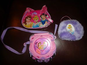   Princess Purses & Princess Carry Along CD Player Child Toddler TOY EUC