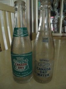 VINTAGE 1950s GLASS DURAGLAS + CANADA DRY CLUB SODA BOTTLES 7 FL OZ 
