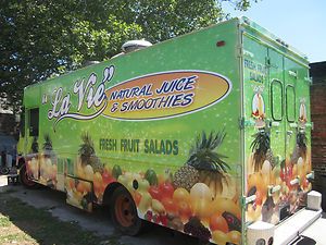 FOOD TRUCK CATERING SMOOTHIE FRUIT SALAD AND MORE