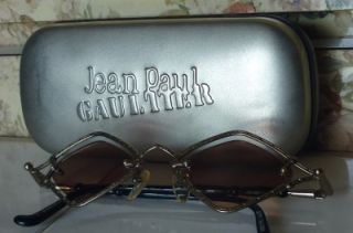 Avant garde Vintage Jean Paul GAULTIER Sunglass 56 7203 RUNWAY model 