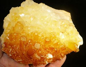    CALCITE CRYSTAL CLUSTER W LIMONITE FROM CHAMBERSBURG PENNSYLVANIA