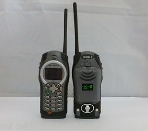 MOTOROLA i325IS   GREY (SPRINT/NEXTEL) CELL PHONE (REFURBISHED)
