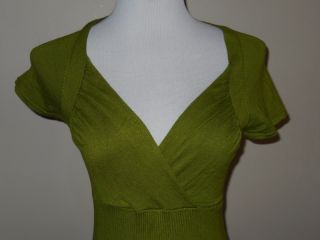 Chelsea Theodore Designer Womens Green Career Sweater Top Blouse Size 