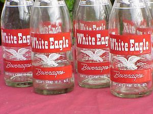   White Eagle Wood Soda Box w Bottle s Chicopee Massachusetts
