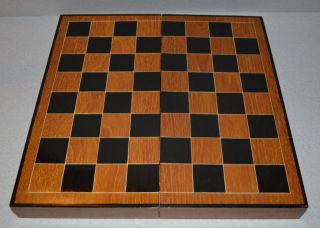 Wooden Chess Board with 32 Hand Carved Bone Chess Pieces Made in Hong 