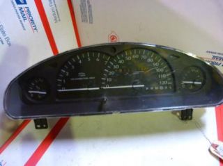95 1995 Chrysler Concorde Instrument Cluster Speedometer Tachometer