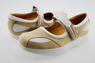 New Cogent Walkware Sabra Comfort Mary Jane Shoe Sneaker Beige 9 5 WW
