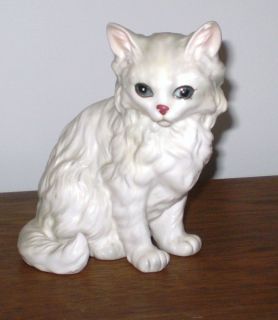 Collectible Lefton 1514 White Long Hair Cat Figurine