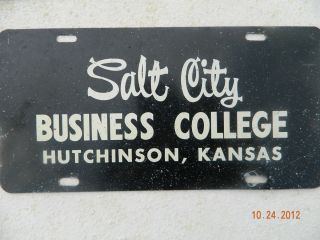 SALT CITY BUSINESS COLLEGE HUTCHINSON KANSAS VINTAGE LICENSE PLATE CAR