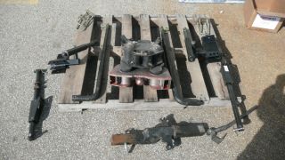  Used Hensley Arrow Weight Distribution Hitch