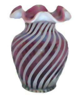 Fenton Art Glass 5 Amethyst Opalescent Glass Vase —