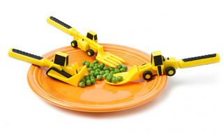  eating Dishwasher safe Made in the USA Includes bulldozer pusher, fork