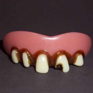 Deluxe Billy Bob Rufus Fake Halloween Costume False Teeth Cavity