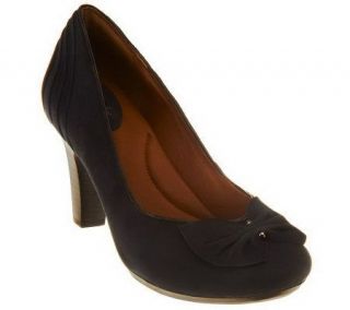 Clarks Artisan Society Ball Suede Pumps w/Bow & Pleating Detail