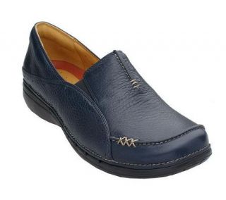 Clarks Unstructured Un.Buckle Leather Slip on Shoes   A211570