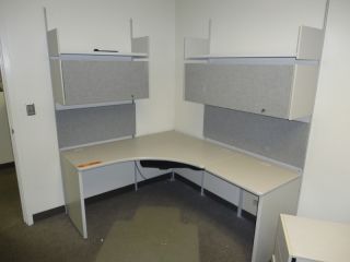 Two Person Work Station / Cubicle