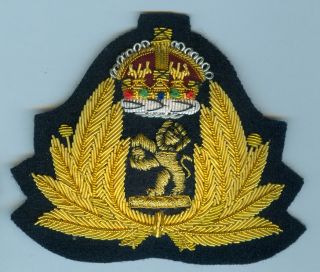cunard line officers cap badge before you get too excited this is a