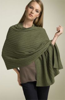  Placed Cable Cashmere Wrap