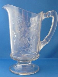 This auction is for an Early American Pattern Glass (EAPG) Dalzell