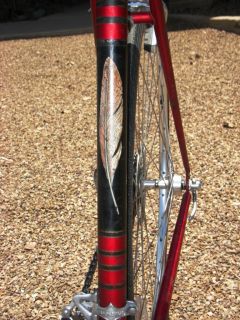 VINTAGE DAWES RED FEATHER FRAME BICYCLE BIKE 50S 60S COLLECTIBLE