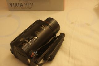  VIXIA HF11 AVCHD Dual Flash Memory High Definition Camcorder