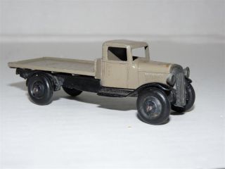 Dinky Toys Meccano 25c Flat Truck Diecast Model RARE